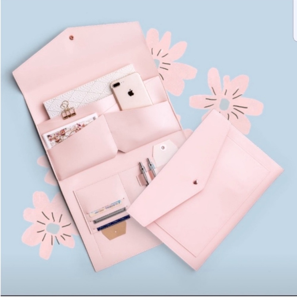 Glass Ladder & Co. Blush Pink Vegan Leather Megan Portfolio Clutch Laptop Sleeve